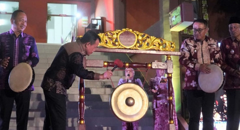 Gubernur Jambi Soroti Kalender Event Terintegrasi Saat Buka Pekan Budaya Pariwisata Jambi Elok Nian 2026
